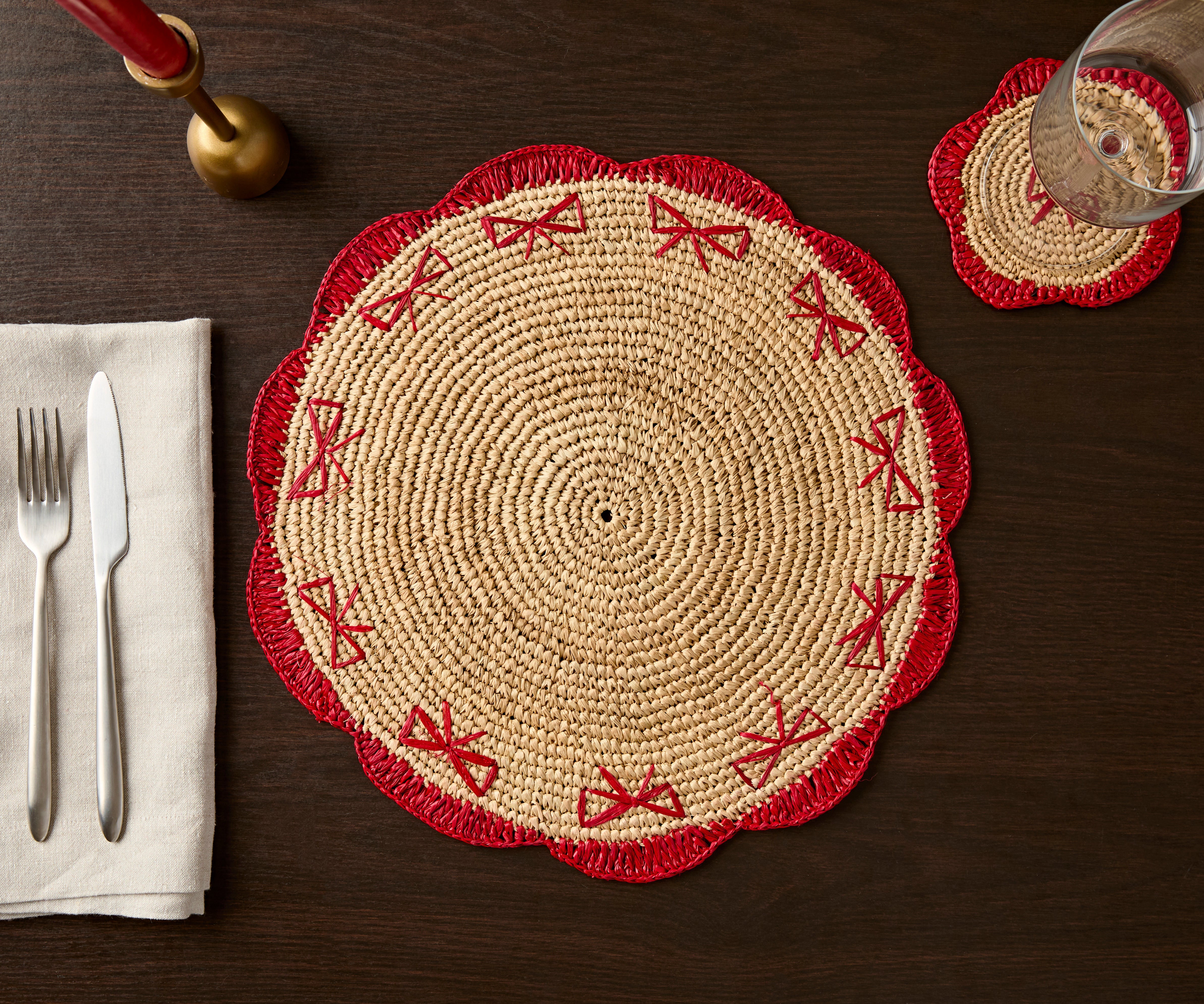Payton James Handwoven Bow Placemats – Hand-Crocheted Raffia Palm Table Decor