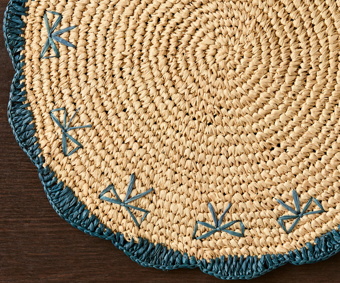 Payton James Handwoven Bow Placemats – Hand-Crocheted Raffia Palm Table Decor