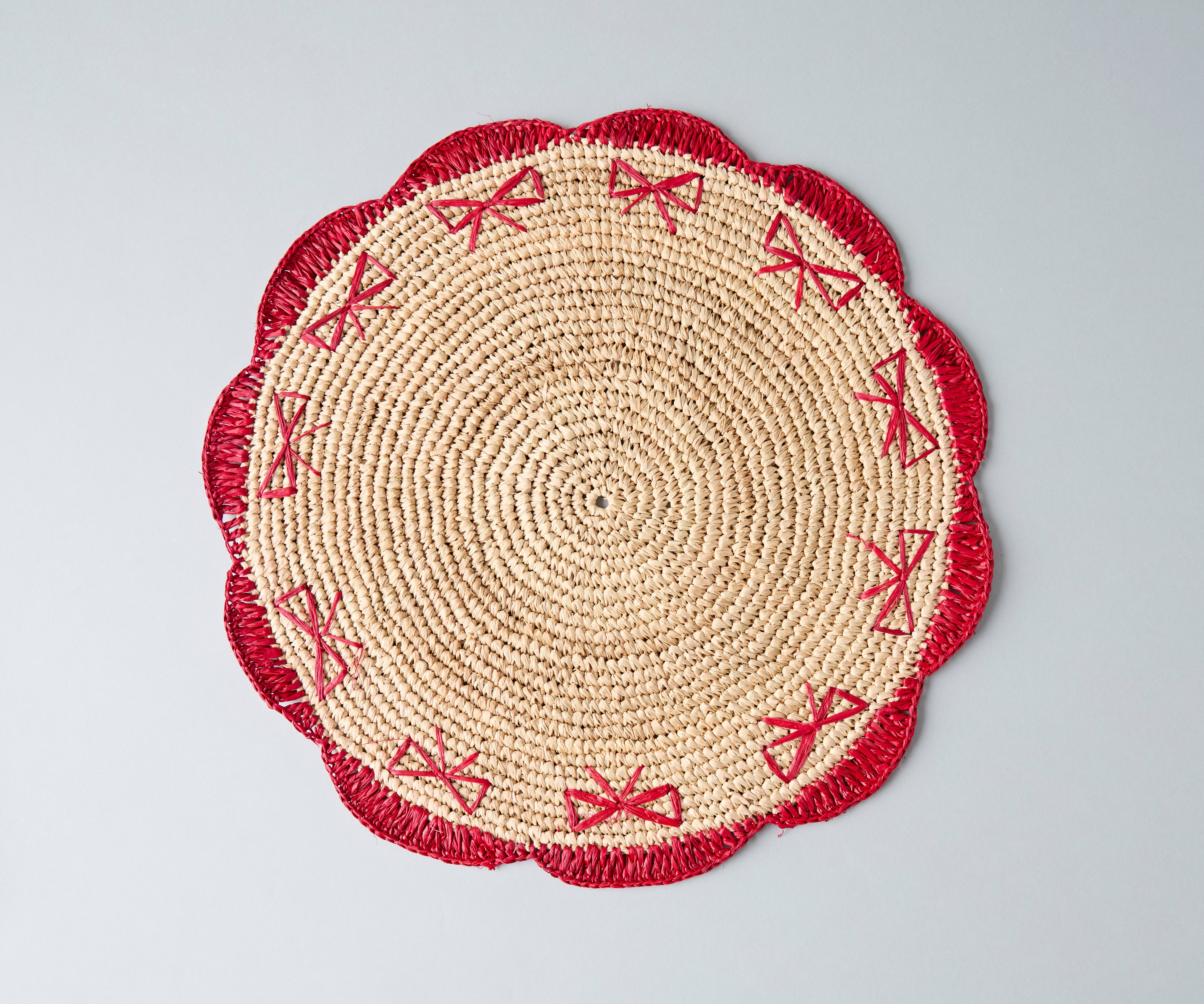 Payton James Handwoven Bow Placemats – Hand-Crocheted Raffia Palm Table Decor