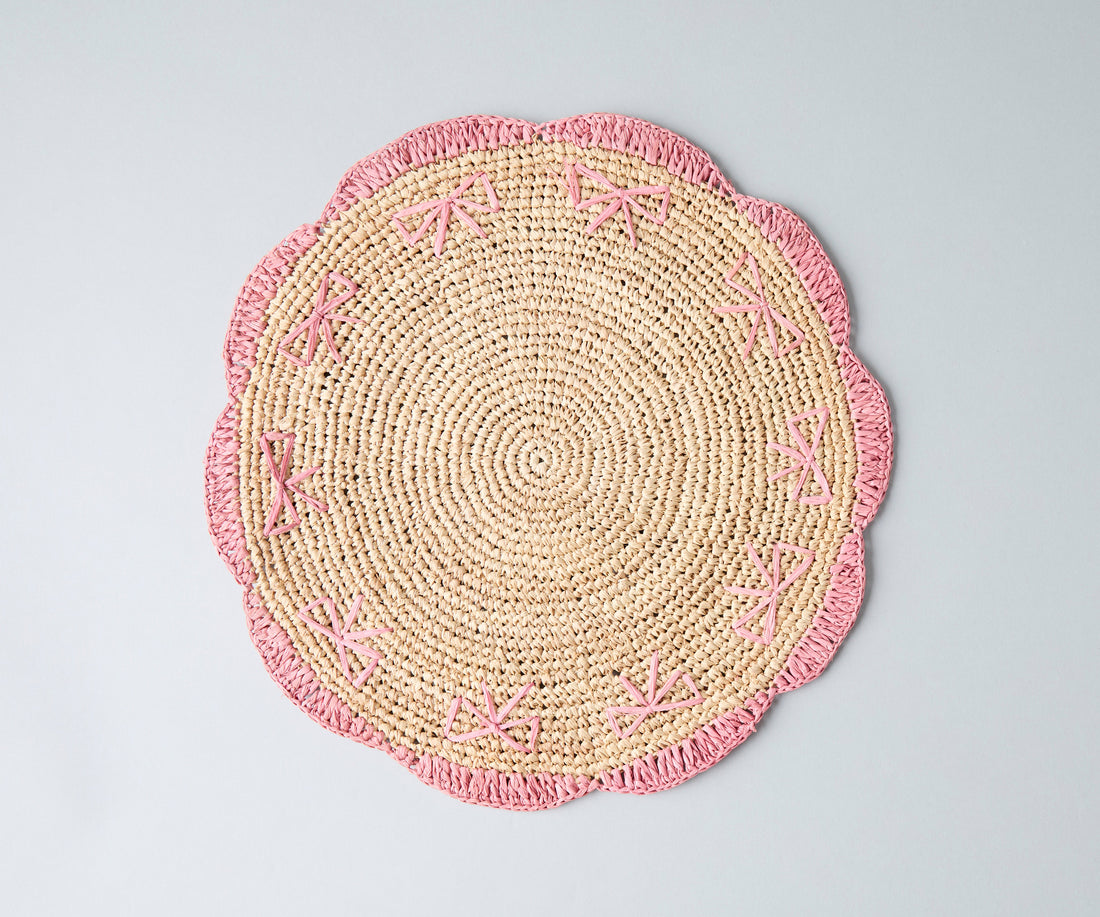 Payton James Handwoven Bow Placemats – Hand-Crocheted Raffia Palm Table Decor