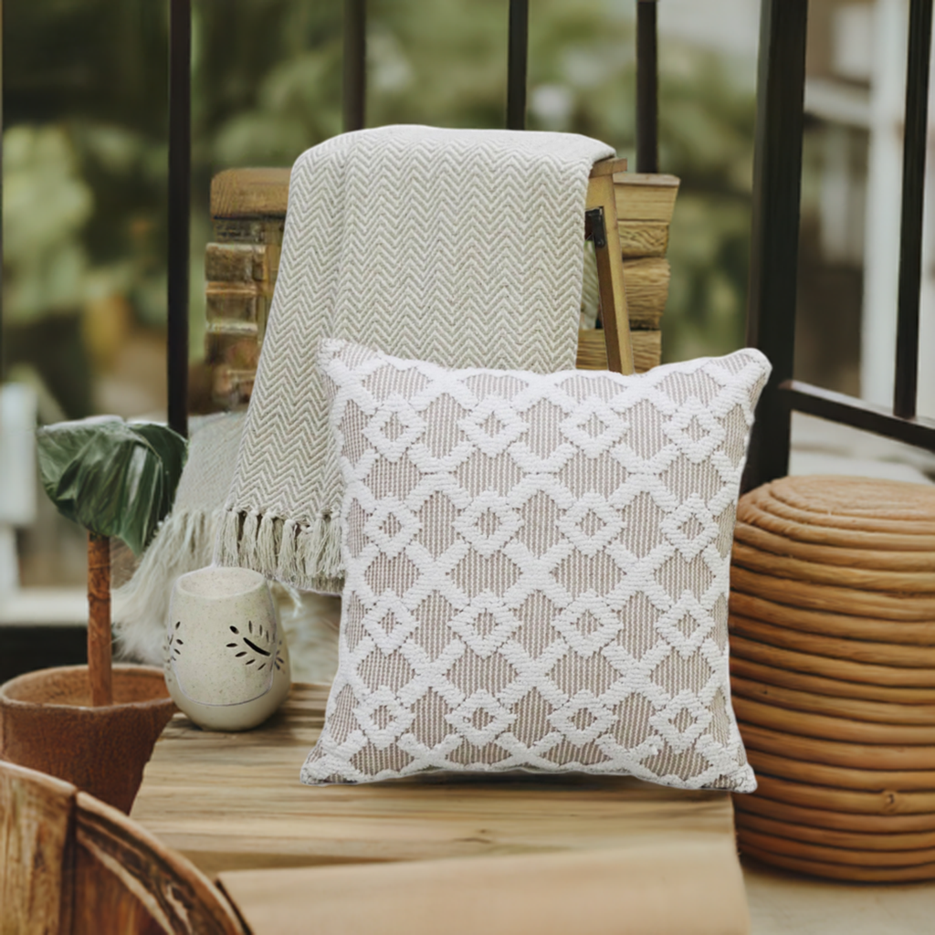 Decorative Accent Throw Pillow – 20"x20"